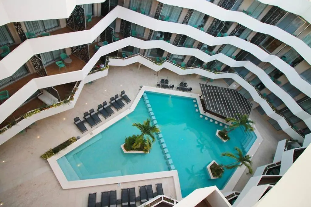 Apartment Ideally Located Studio Steps From The 5Th Avenue Playa del Carmen Mexico